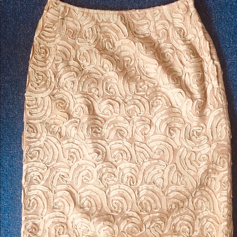 Vintage embroidered skirt